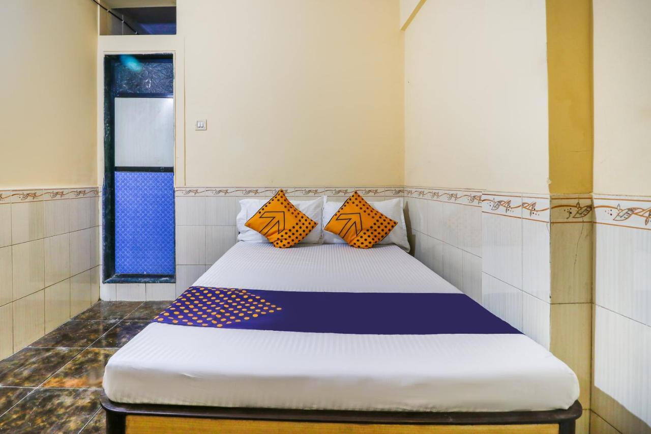 Spot On 66527 Pallavi Lodge Ulhasnagar Exterior photo
