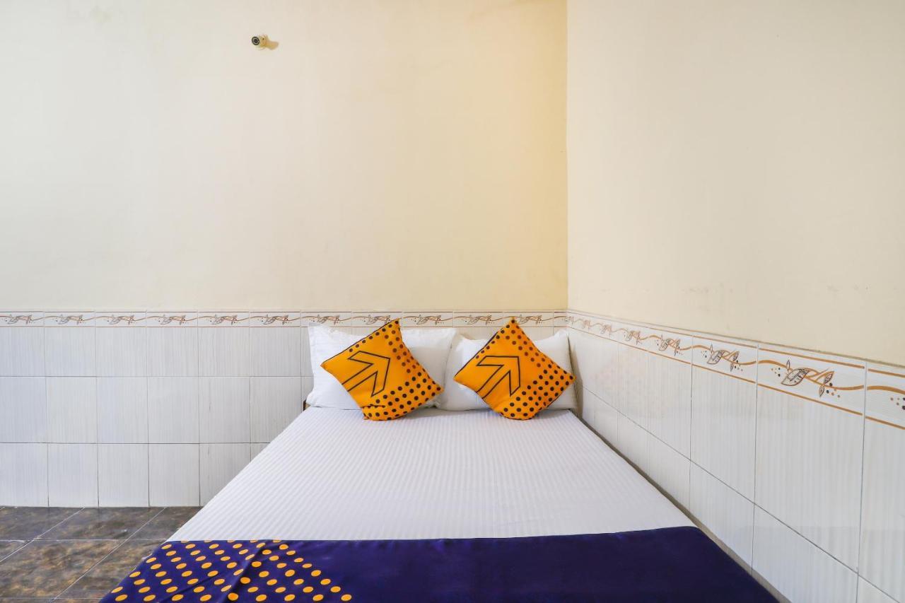Spot On 66527 Pallavi Lodge Ulhasnagar Exterior photo