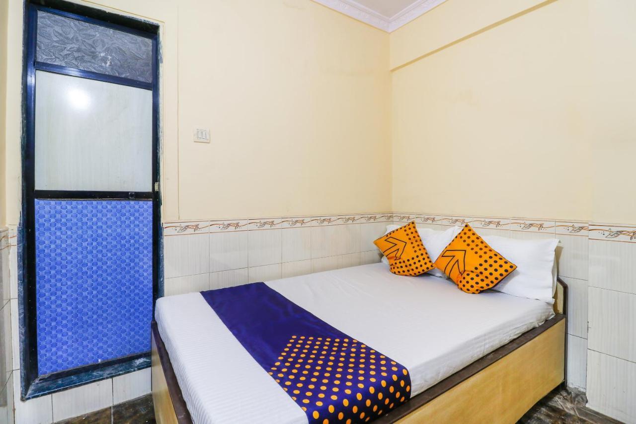Spot On 66527 Pallavi Lodge Ulhasnagar Exterior photo